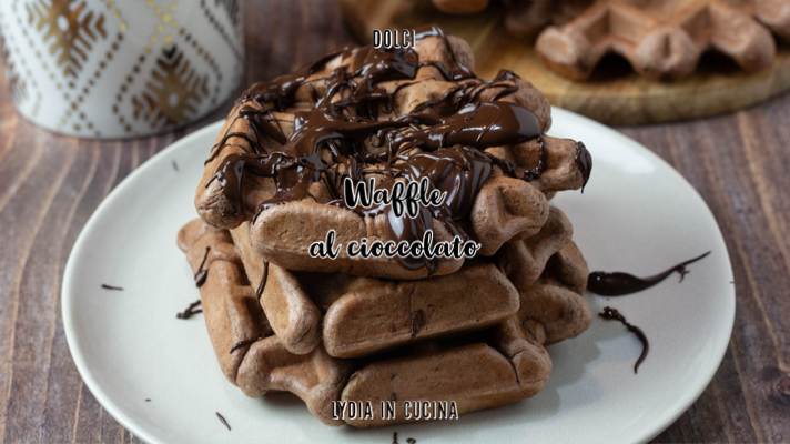 Waffles de chocolate e cacau, receita perfeita das famosas waffles