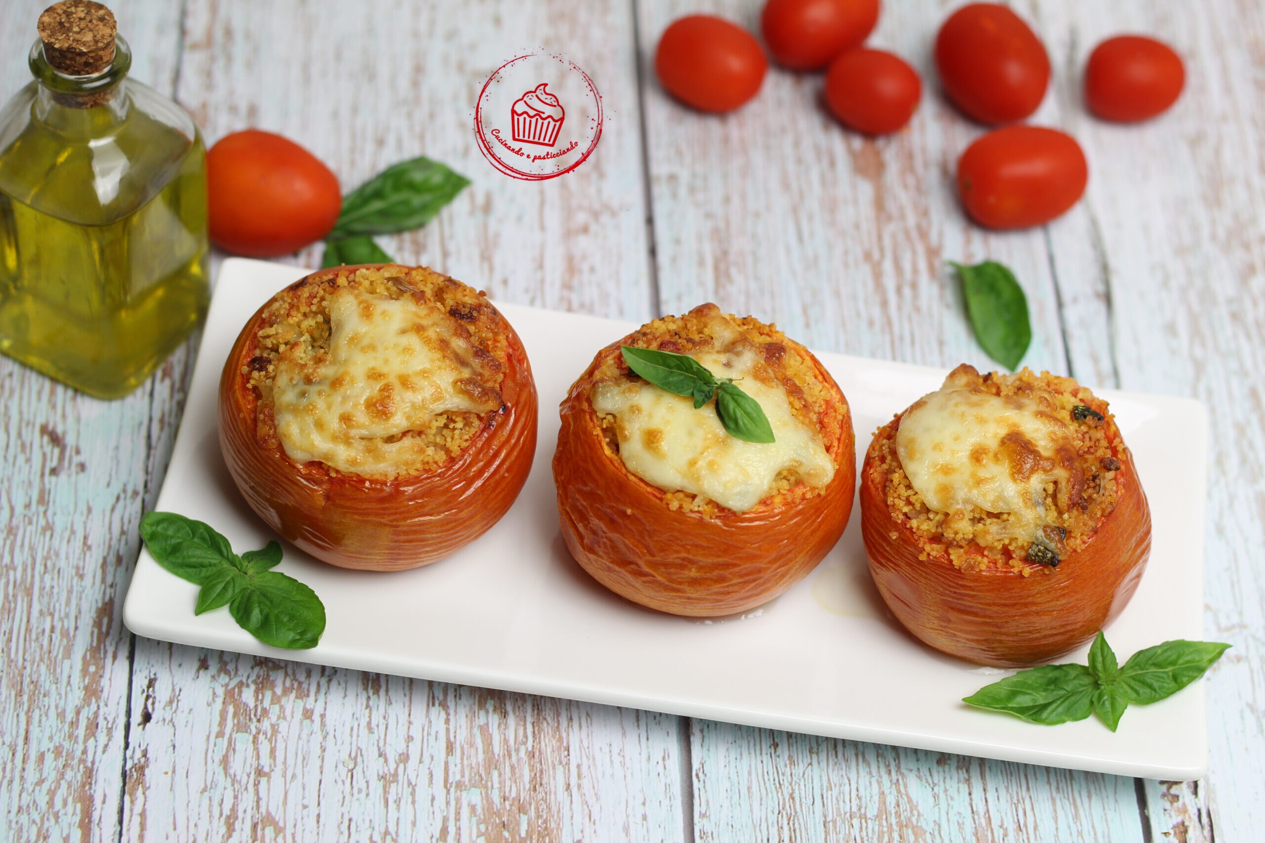 Tomates recheados com couscous