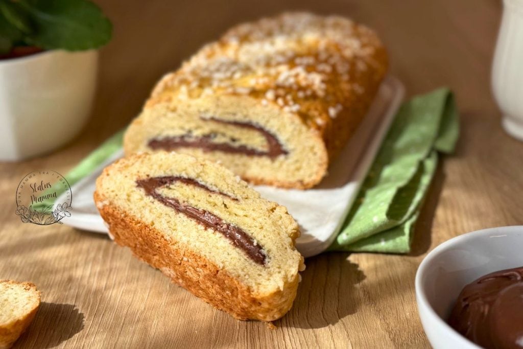 Quando a Simplicidade Encontra a Gula: o Bolo que Conquista Todos