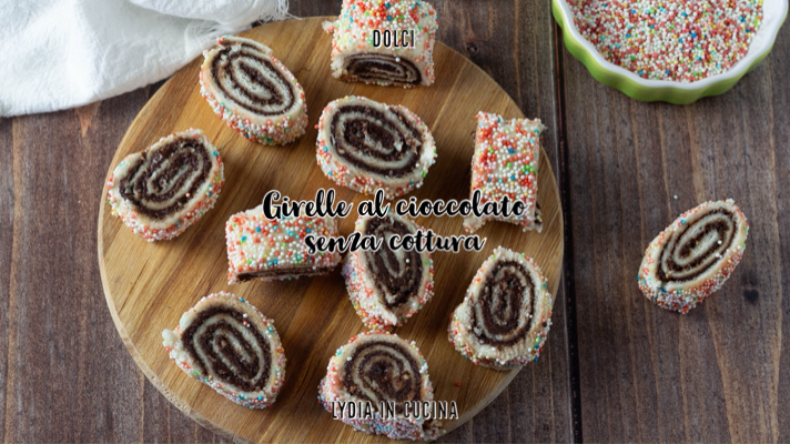 Rolinhos de chocolate sem cozimento