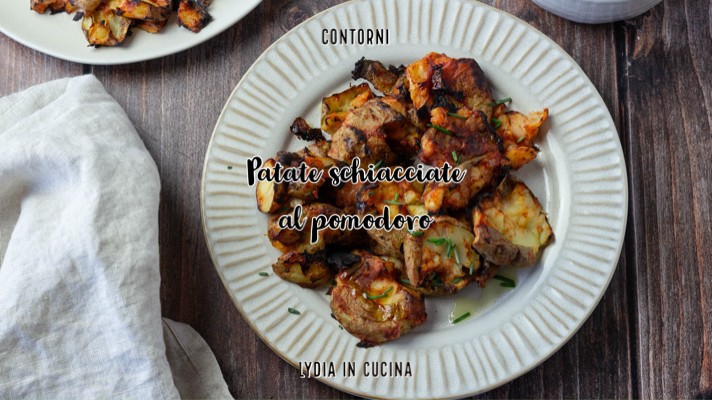 Batatas amassadas com tomate