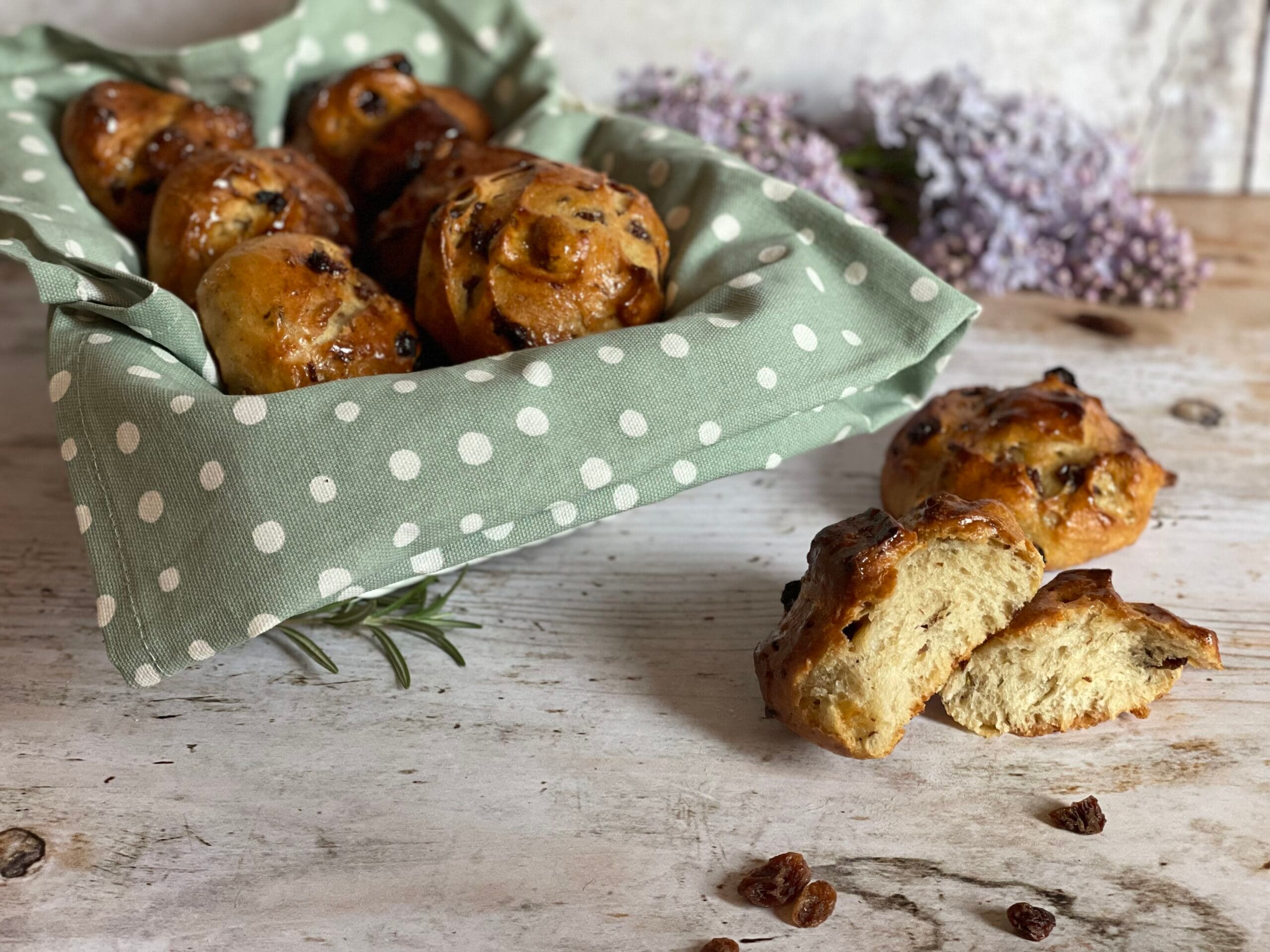 Pan di ramerino com fermento natural