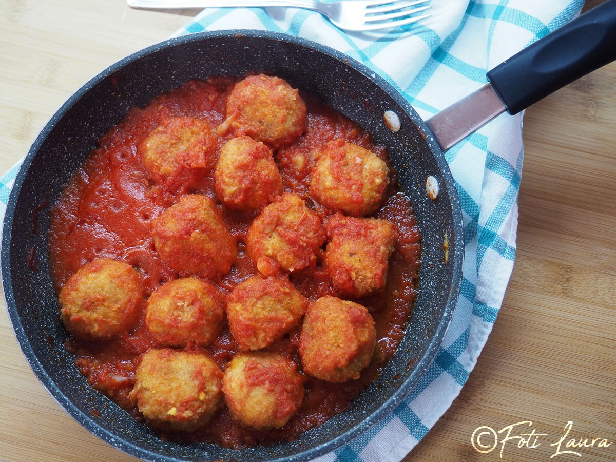 Almôndegas de carne cozida ao molho de tomate: a receita perfeita para reaproveitar a carne cozida