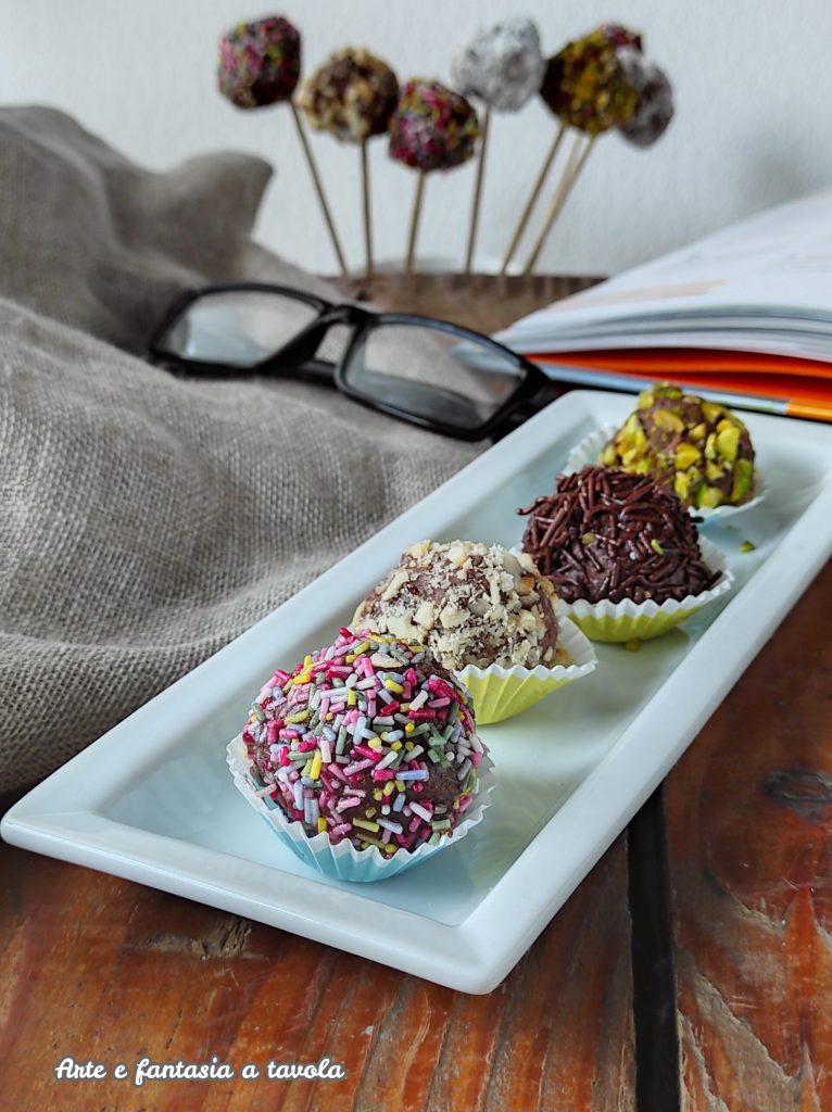 Bolinhas de chocolate cobertas