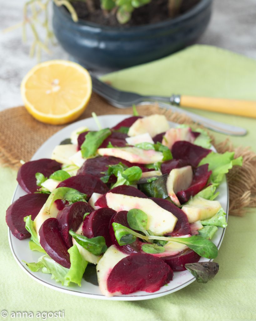 Beterrabas em salada com maçãs