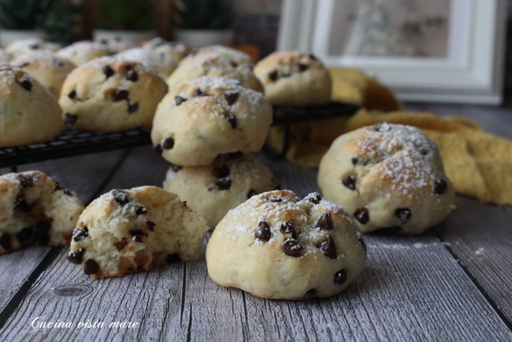 Biscoitos com iogurte grego Cozinha vista mar