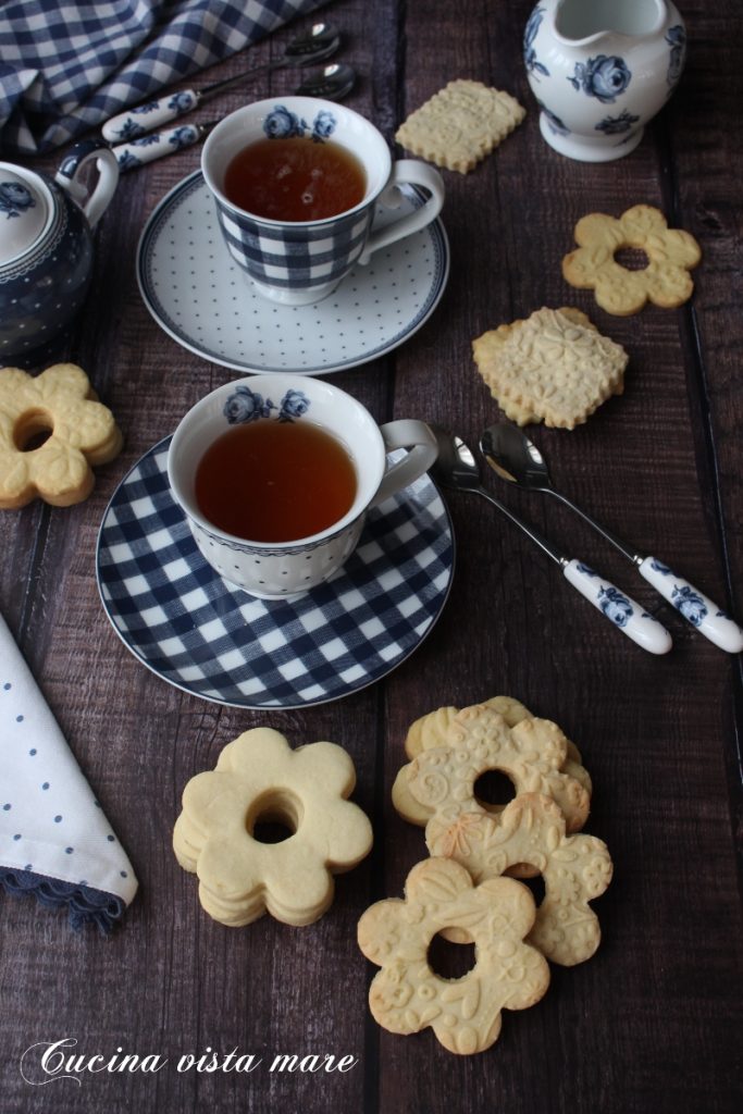Biscoitos de massa quebrada de amêndoa Cozinha vista mar