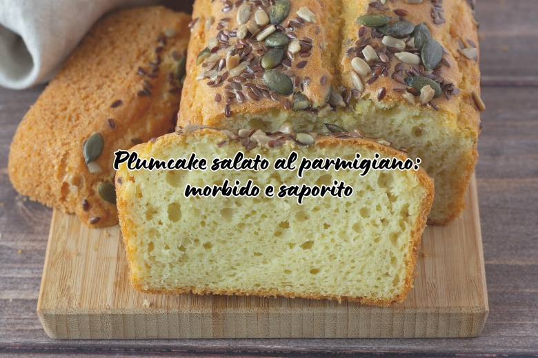 Bolo inglês salgado de parmesão: macio e saboroso