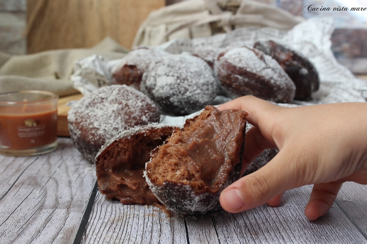 Bomboloni de chocolate