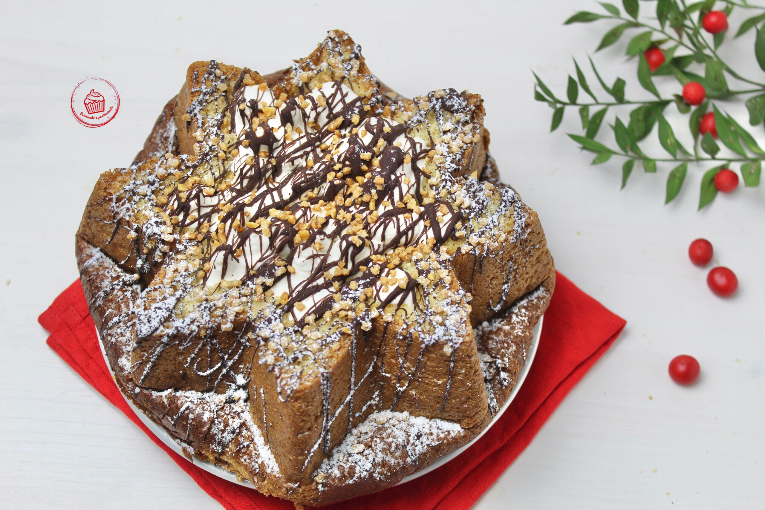 Pandoro recheado com chocolate e mascarpone