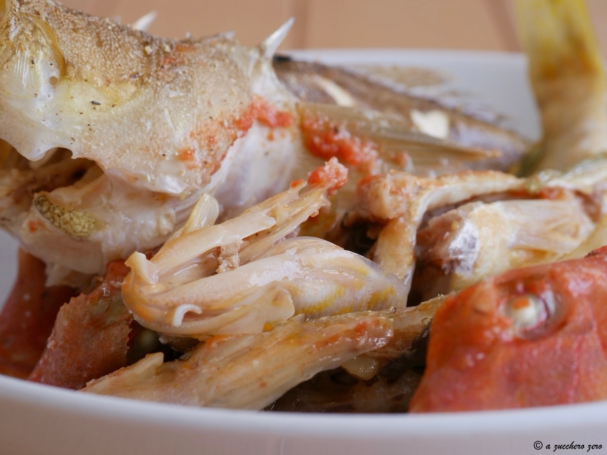 Caldo de peixe pobre econômico e saboroso