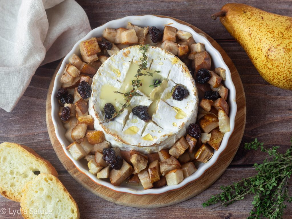 Camembert assado