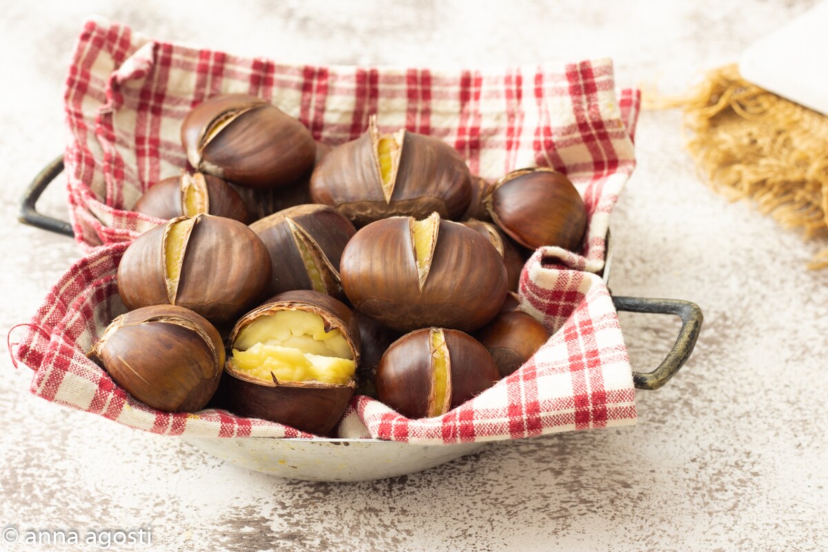 Castanhas no micro-ondas macias e rápidas