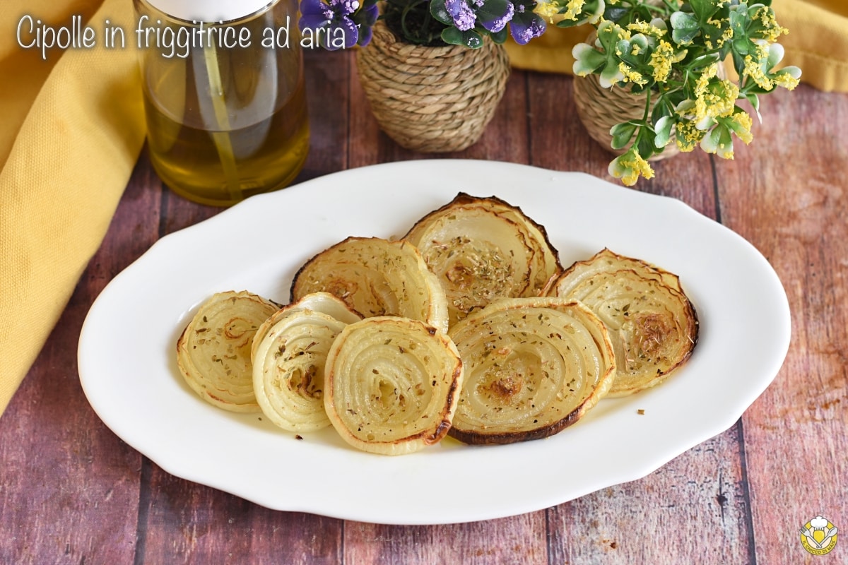 Cebolas assadas na fritadeira a ar