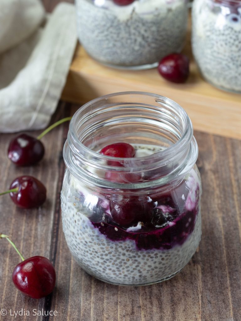Pudim de Chia com Frutas