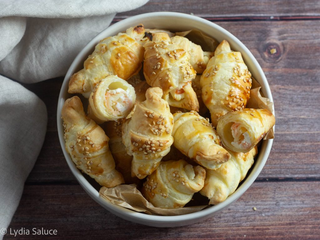 Croissants salgados com salmão e ricota