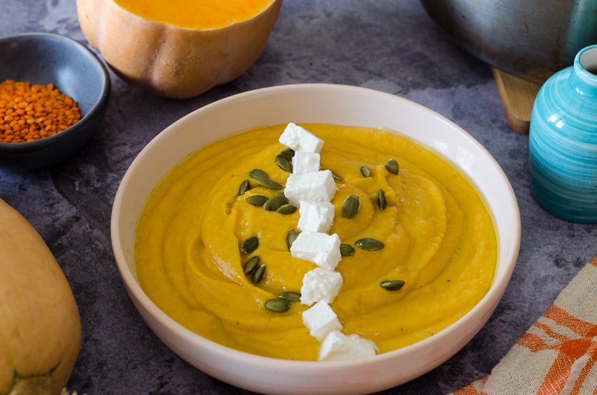 Creme de abóbora e lentilhas ou sopa de abóbora