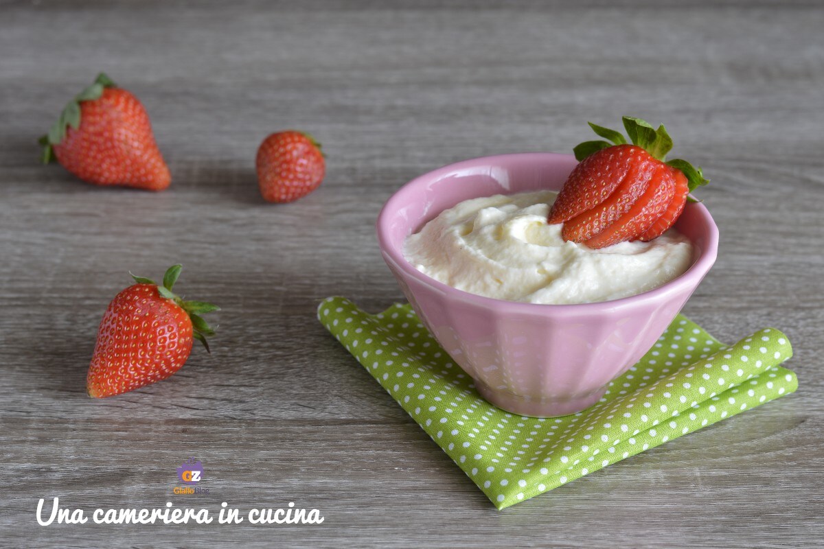 Creme de mascarpone com morangos
