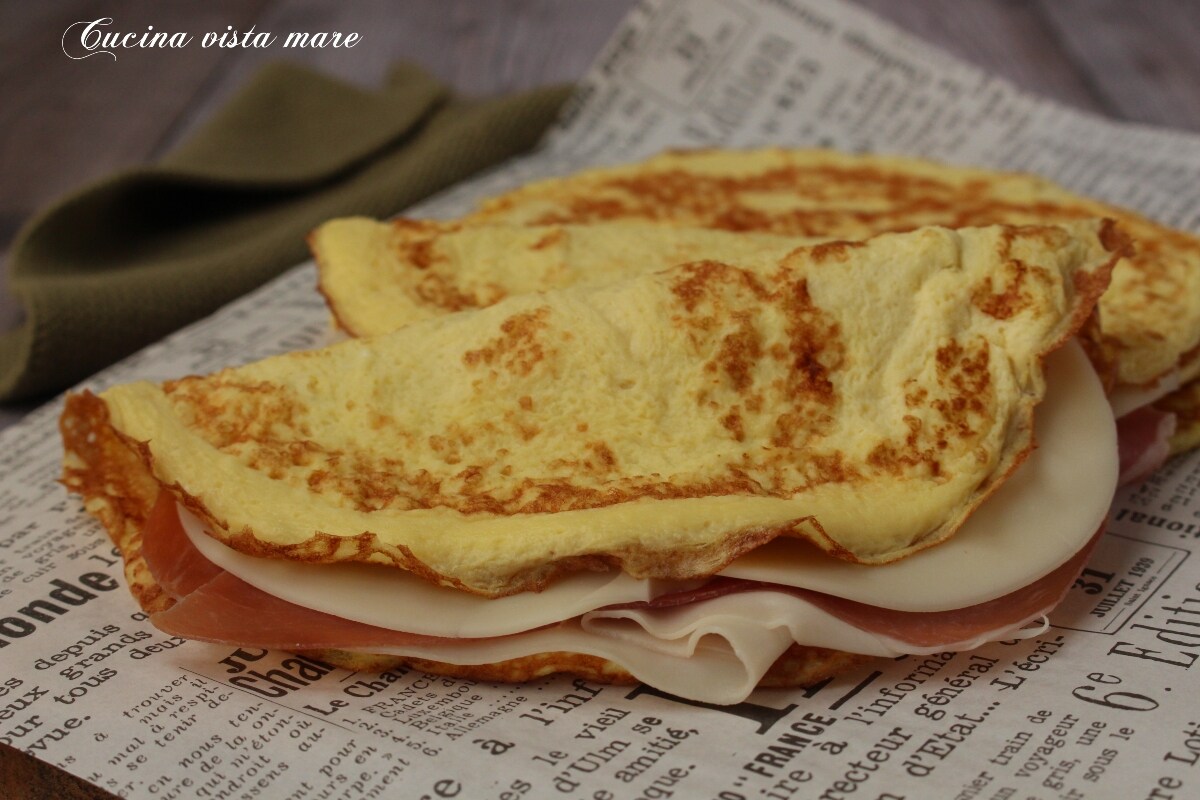 Crepes de omelete recheadas