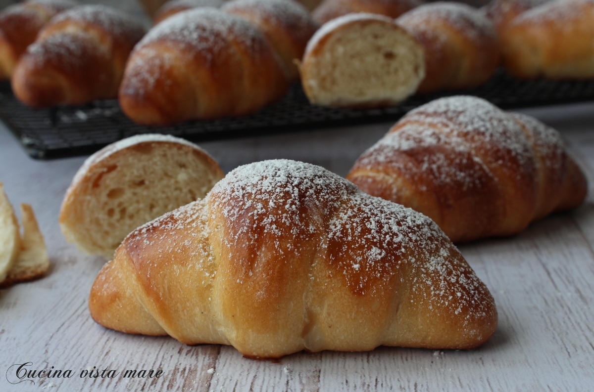 Croissants brioche sem manteiga