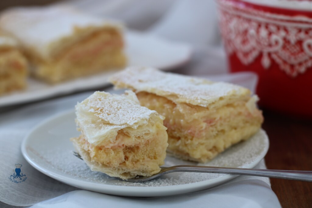 DIPLOMATICI CON IL PANDORO21