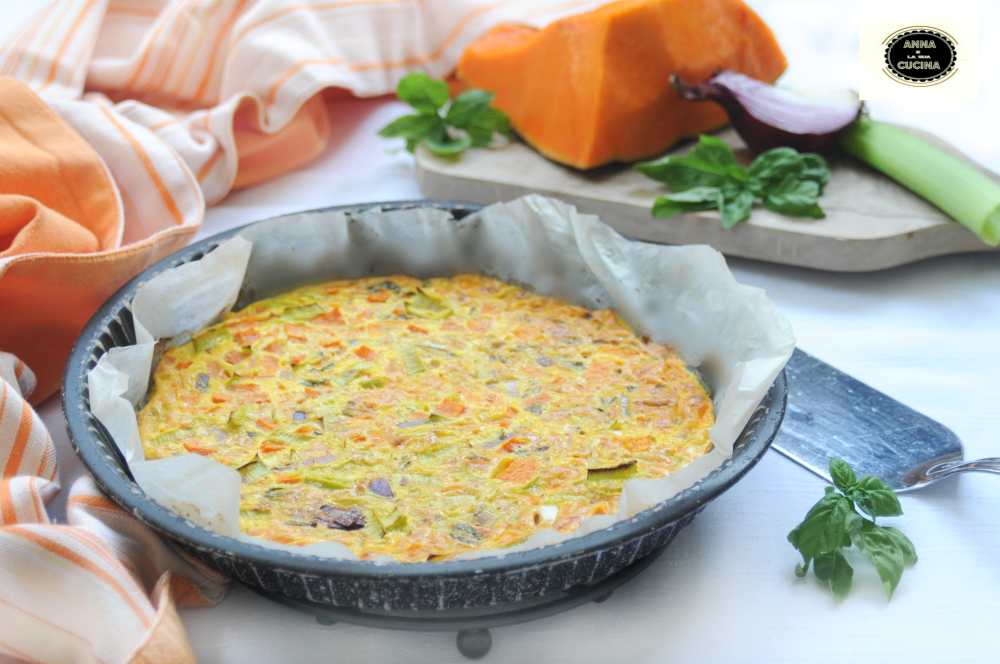 Omelete leve com abóbora e alho-poró