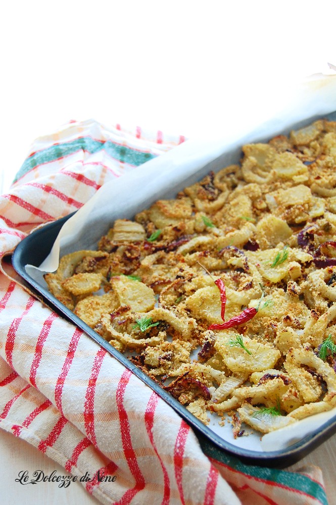 funcho gratinado no forno com batatas e cebolas