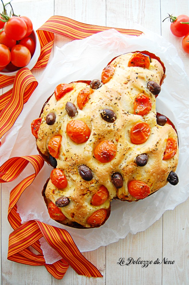 Focaccia colomba pascal salgada