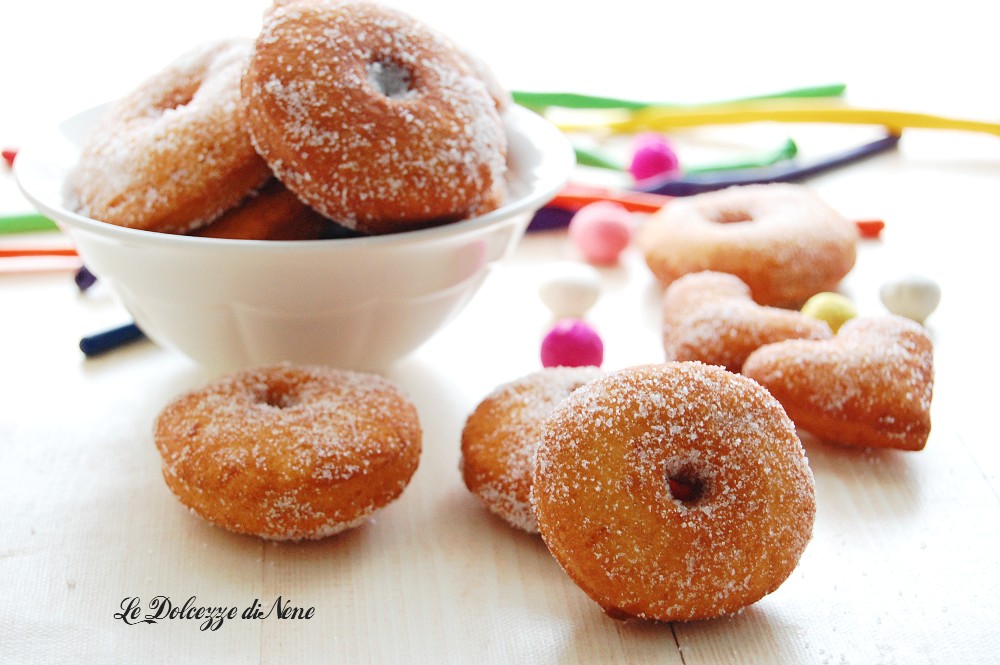 FALSAS ROSQUINHAS FRITAS SEM FERMENTAÇÃO