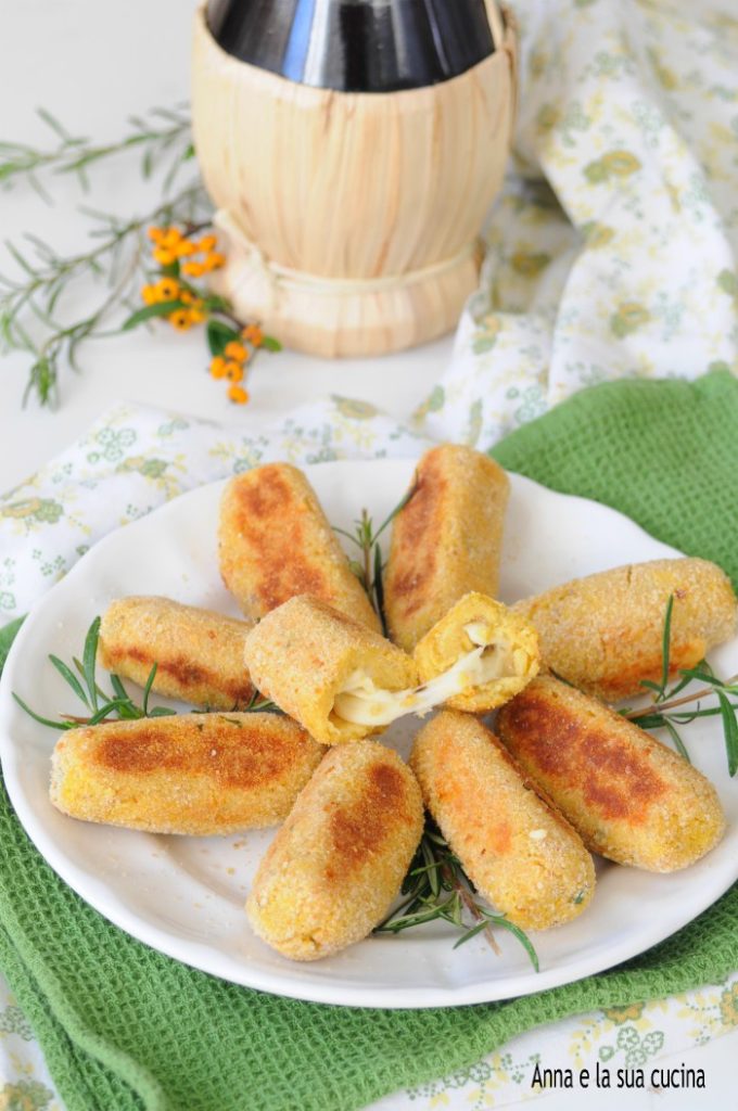 Croquetes com purê de favas secas