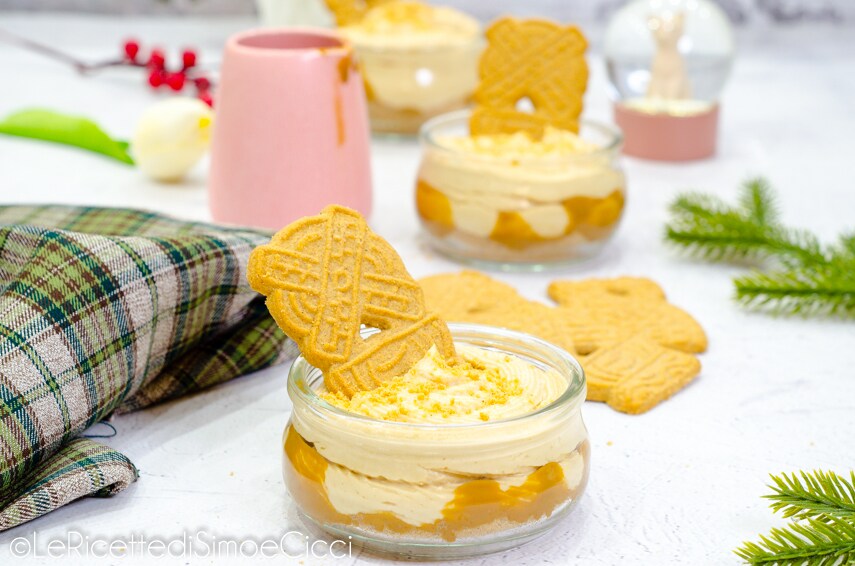 Copinhos com creme de speculoos