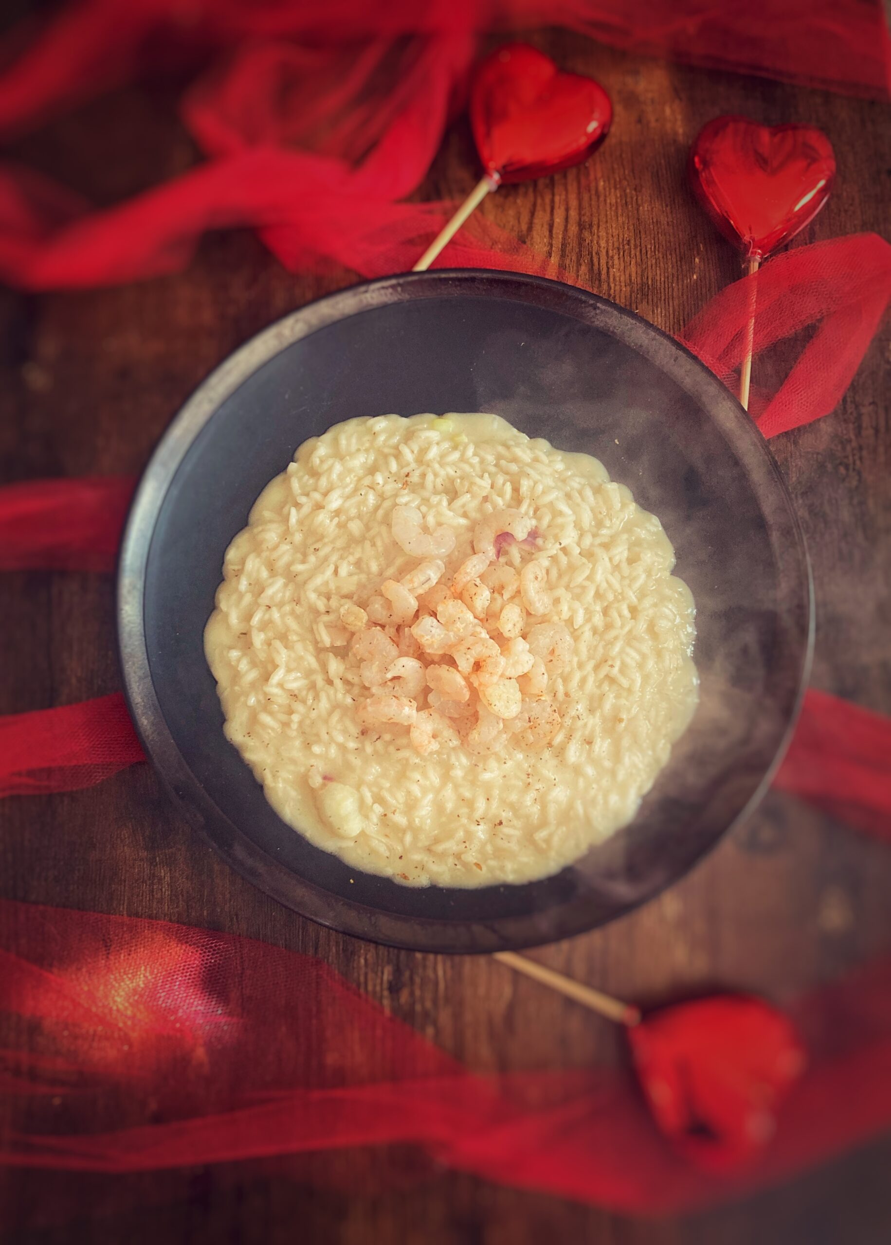 Risoto cacio e pepe e camarões