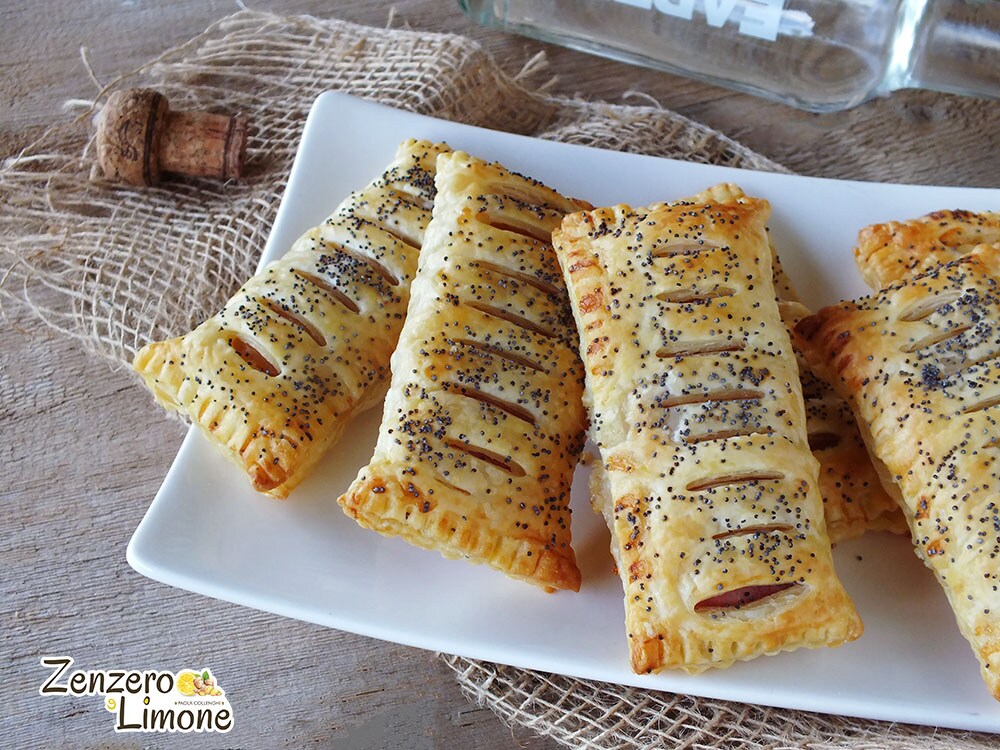 Envelopes salgados com speck e brie