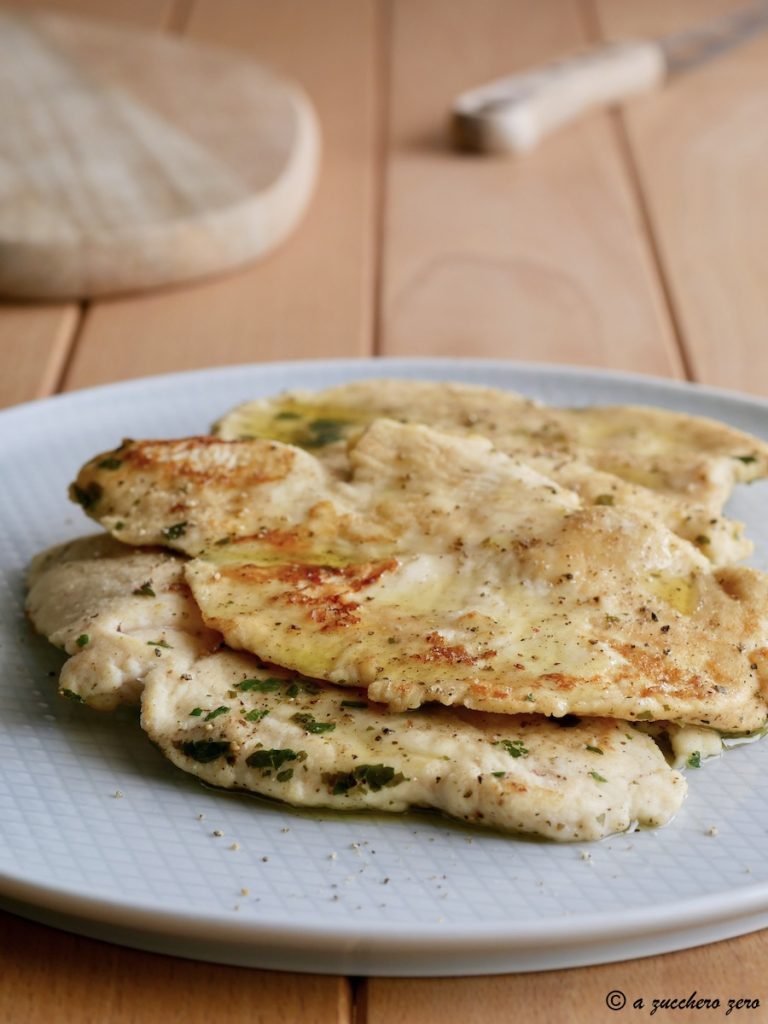 Escalopes de frango ao vinho branco light