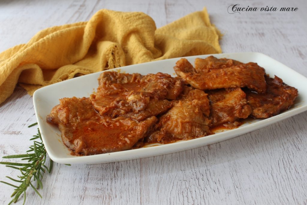 Escalopes de porco com páprica e limão Cozinha vista mar