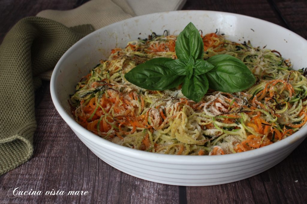 Espaguete de vegetais gratinados Cozinha vista para o mar