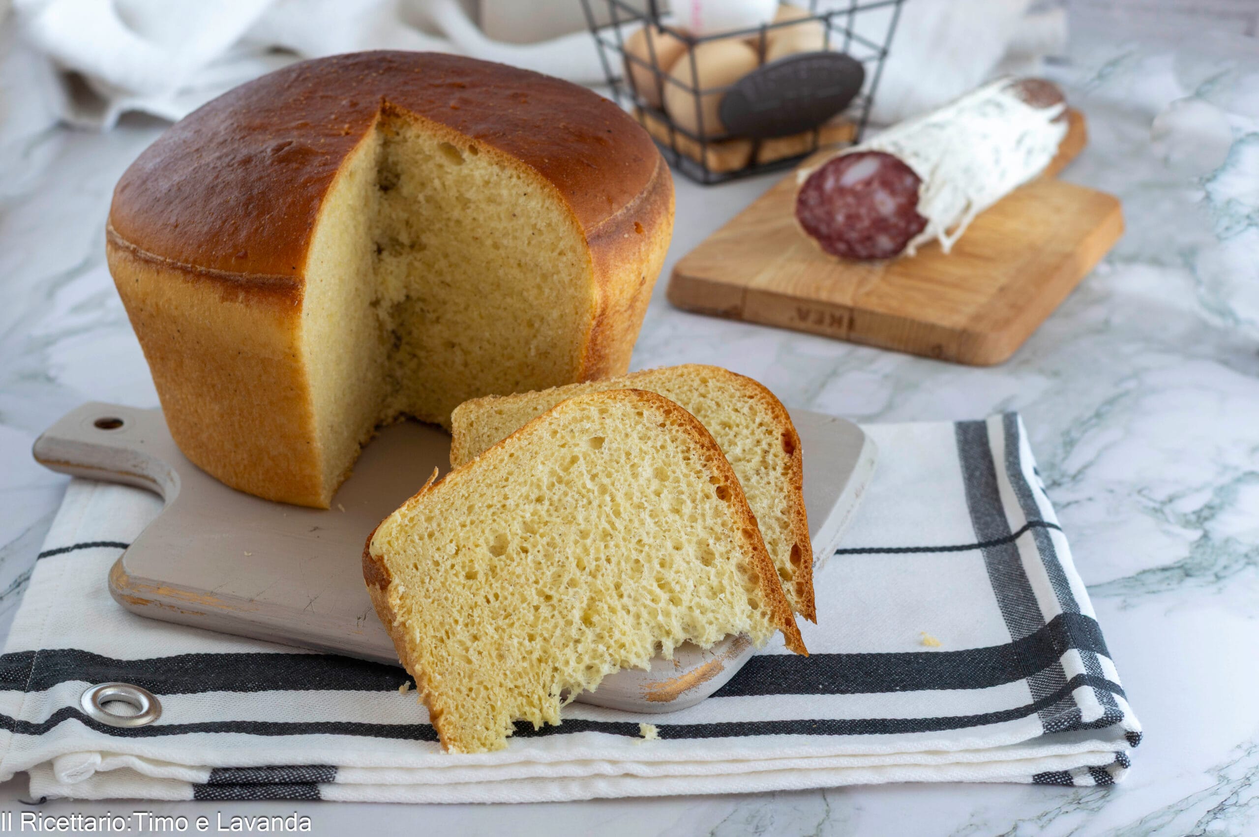 Focaccia de Páscoa com queijo