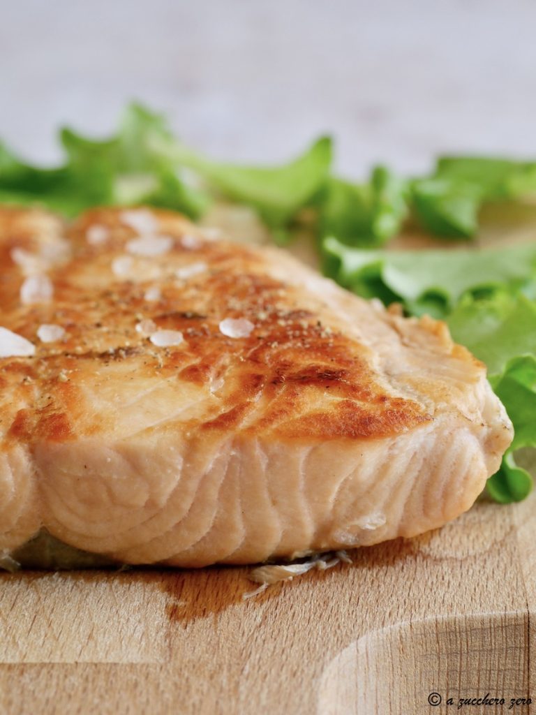 Filé de salmão na frigideira light