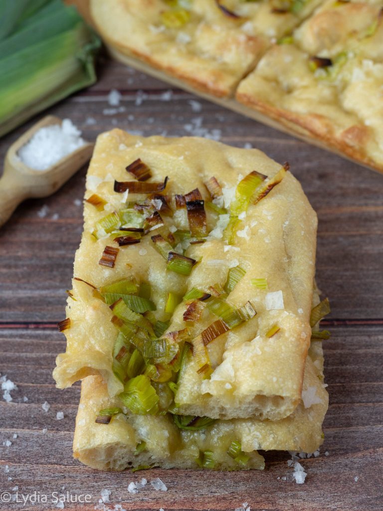 Focaccia com alho-poró