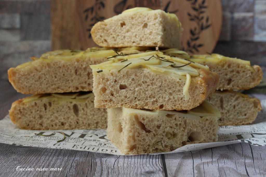 Focaccia de batata e alecrim Cozinha vista mar