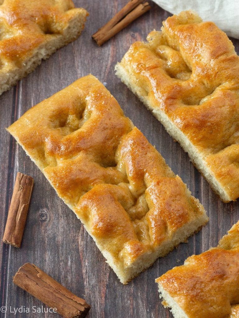 Focaccia doce de canela