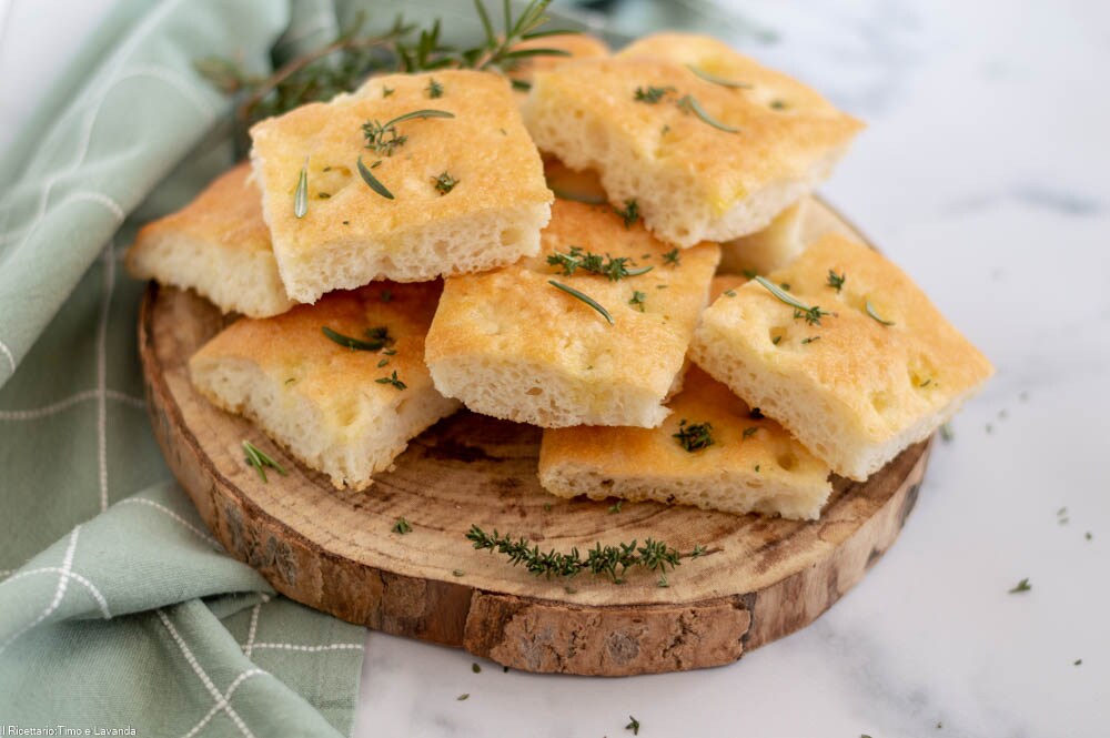 Focaccia macia sem glúten