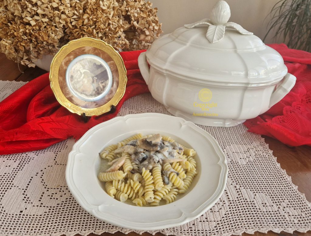 A massa com cogumelos e creme de gorgonzola