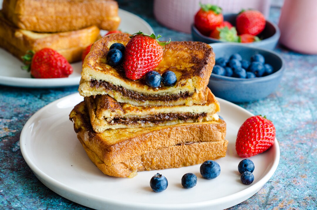 French toast com Nutella, perfeitos para café da manhã, lanche e brunch!