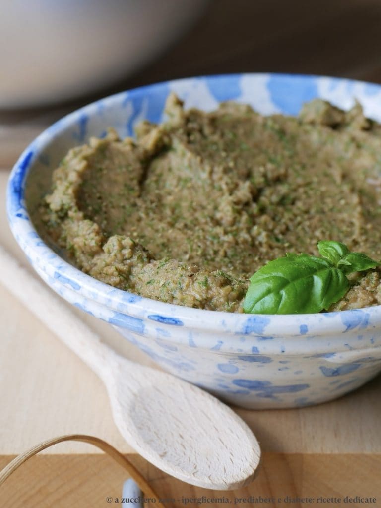 Hummus de favas secas light | creme para passar e rico em sabor