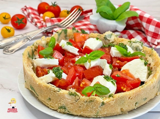 CAPRESE SALGADA