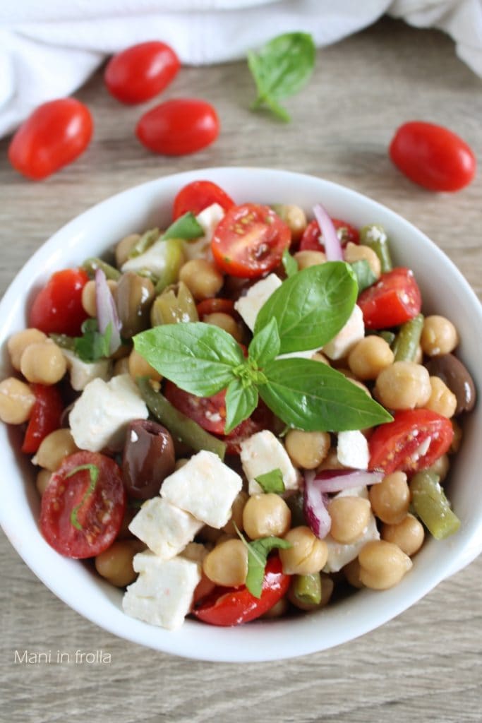 Salada de Grão-de-bico, Tomatinhos e Feta