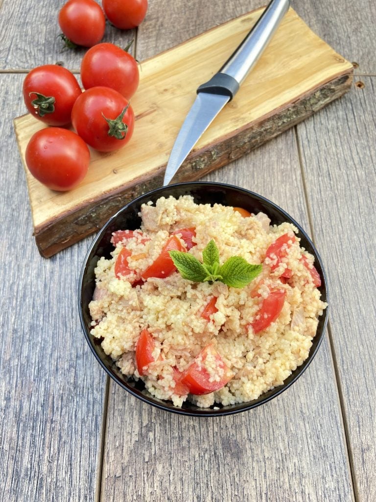 Couscous com atum e tomatinhos