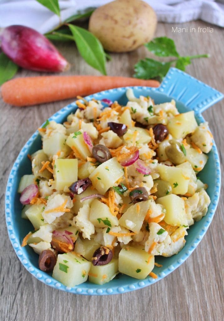 Merluza em salada com Batatas Cenouras e Azeitonas