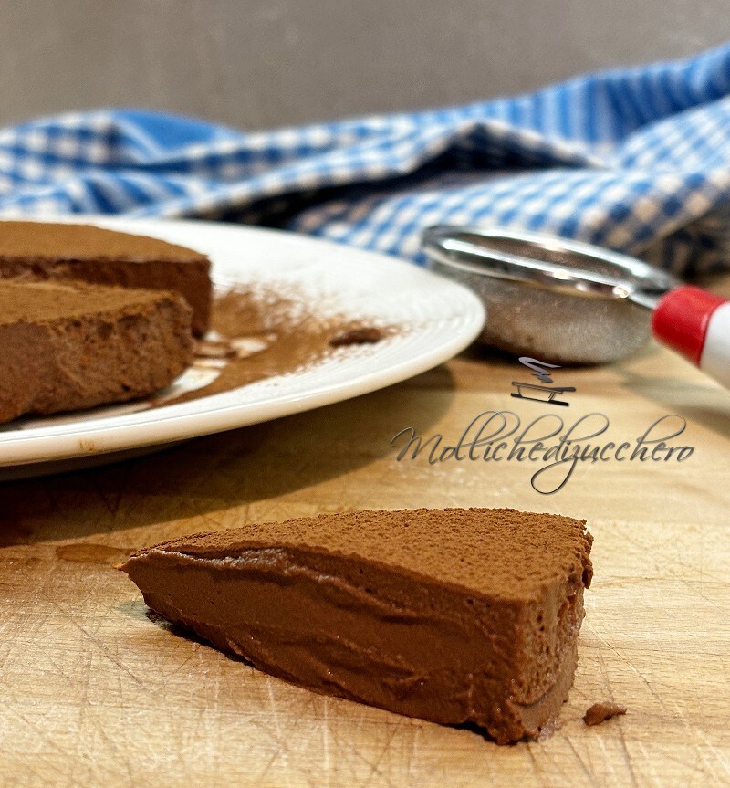 bolo de chocolate com 2 ingredientes